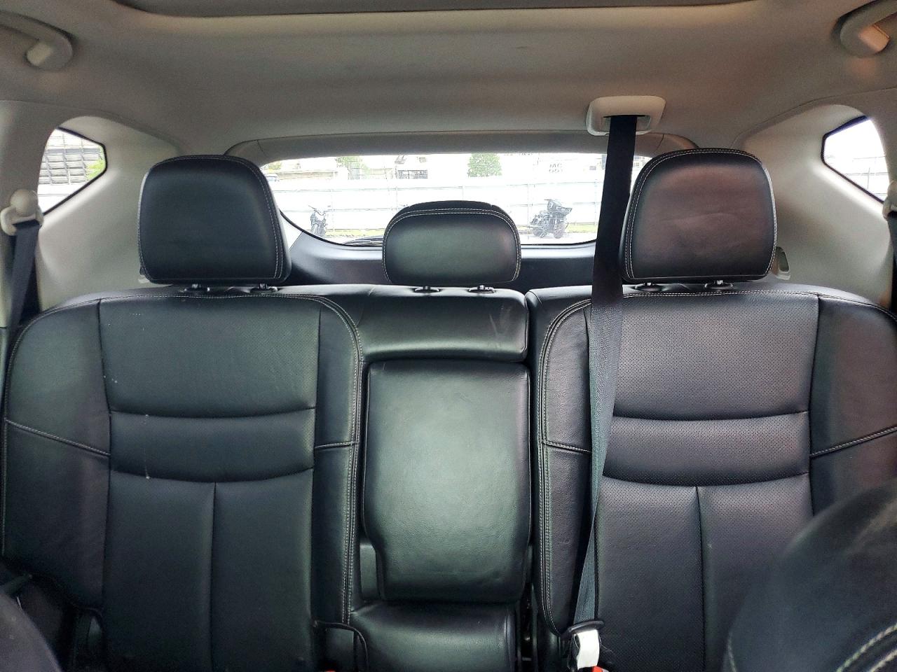Nissan Murano S