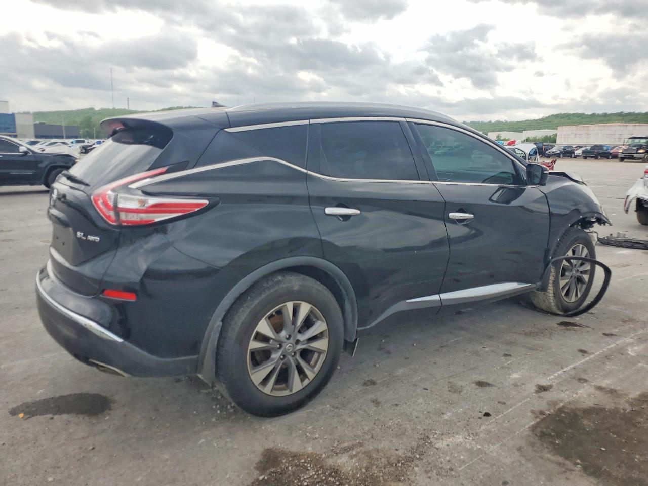 Nissan Murano S