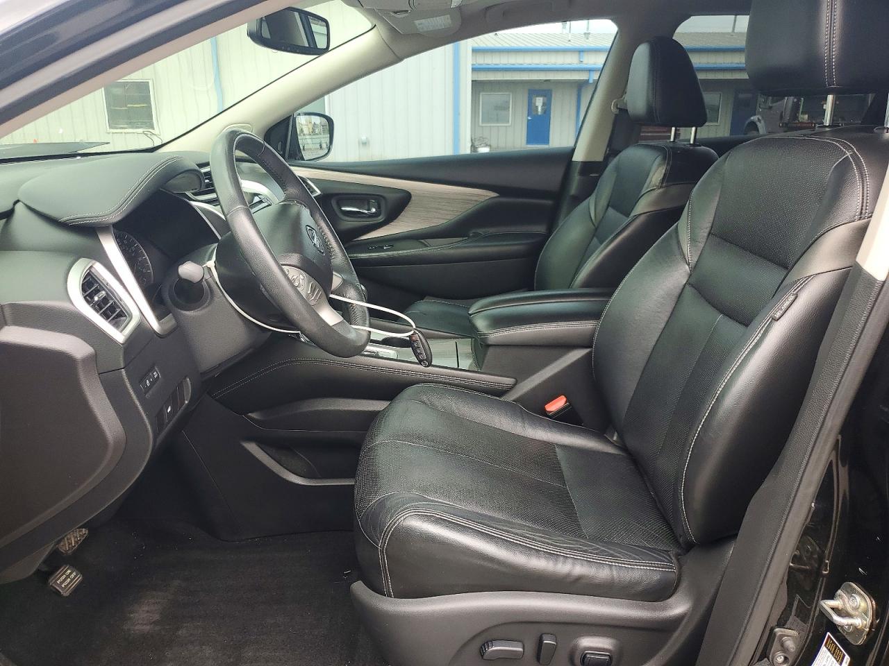 Nissan Murano S