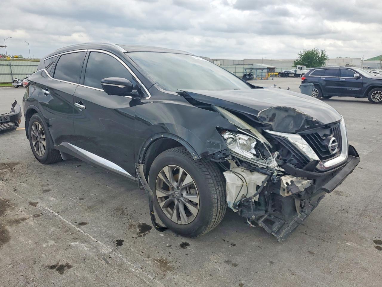 Nissan Murano S