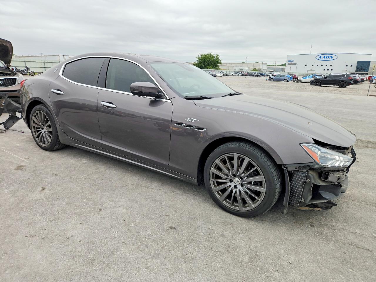 Maserati Ghibli Base