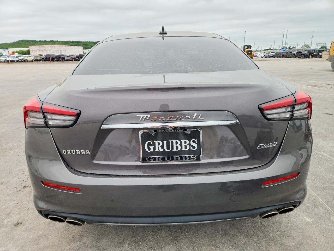 Maserati Ghibli Base
