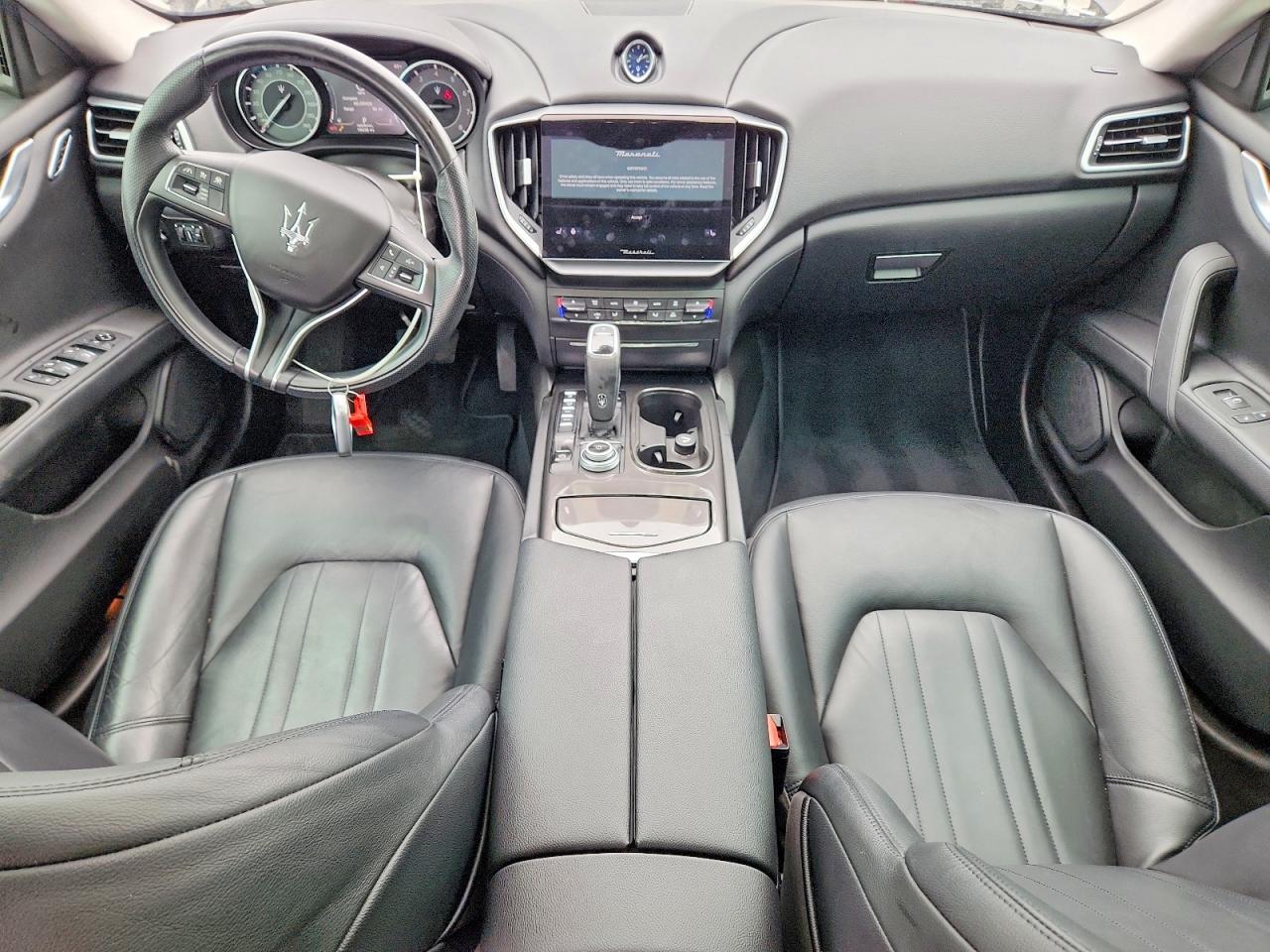 Maserati Ghibli Base