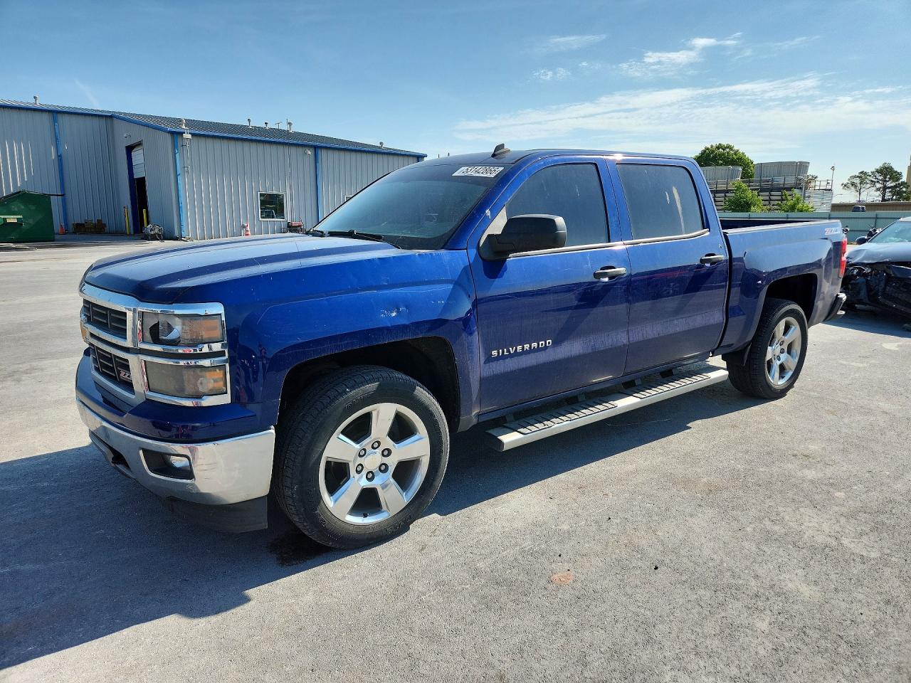 Salvage Chevrolet Silverado Image