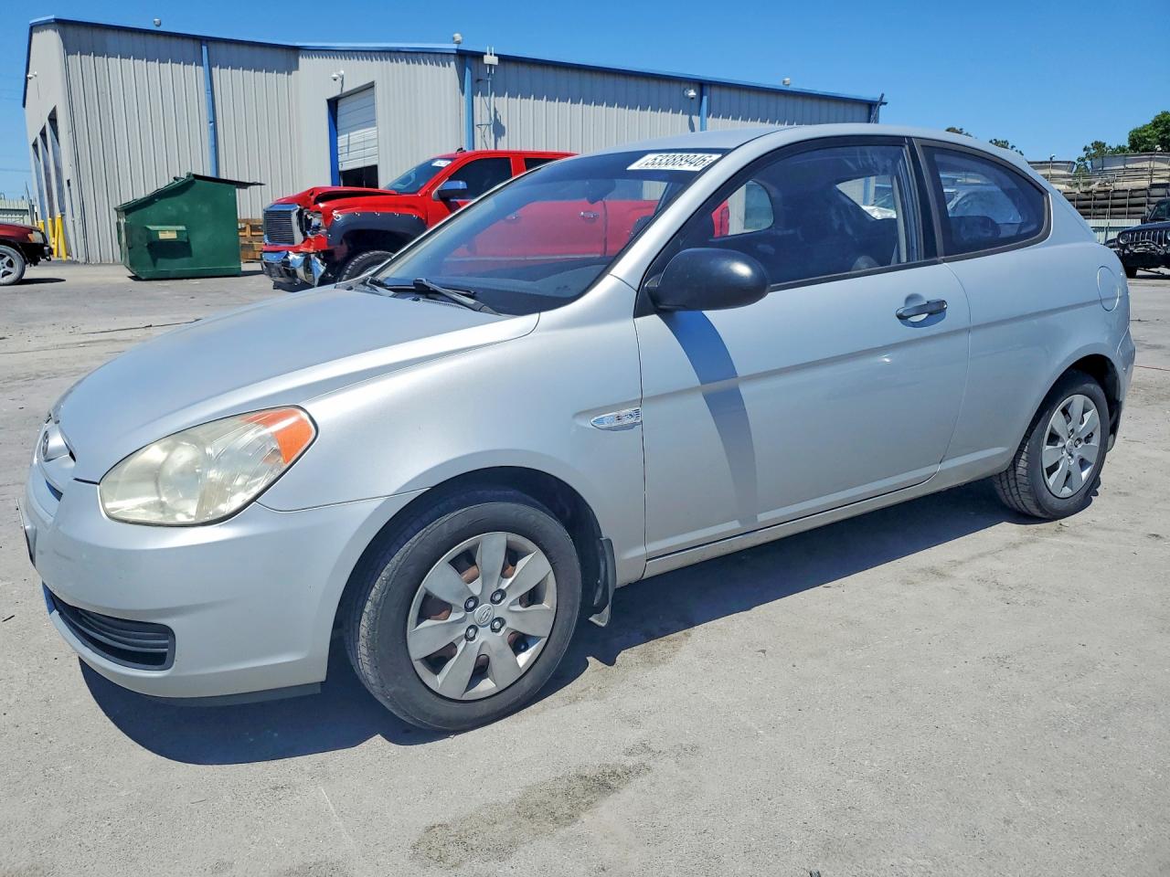 Salvage Hyundai ACCENT Image