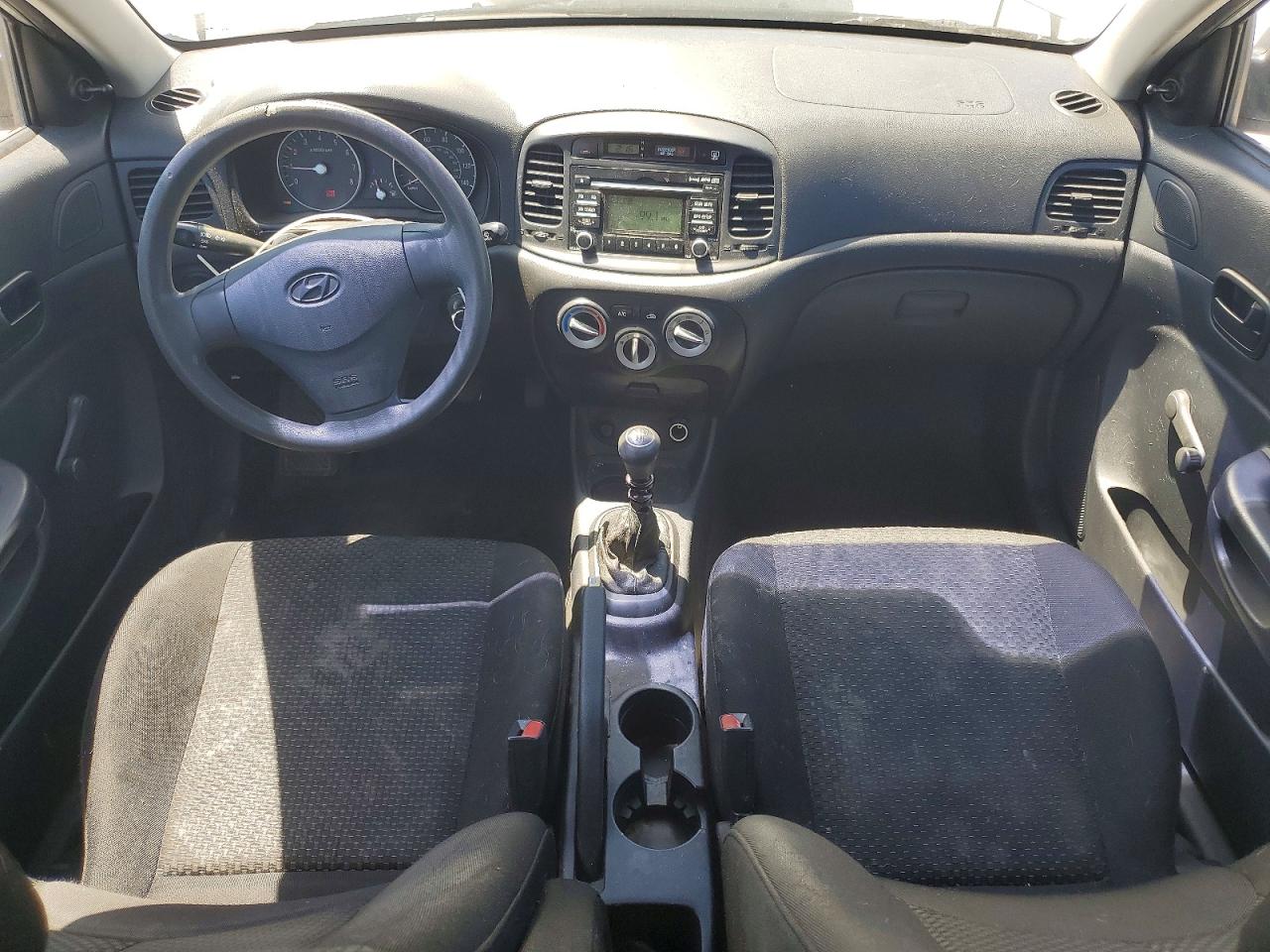Hyundai ACCENT Gs