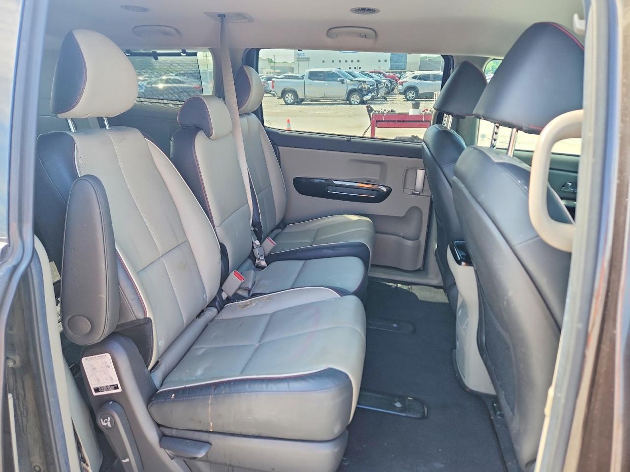 Kia Sedona Ex