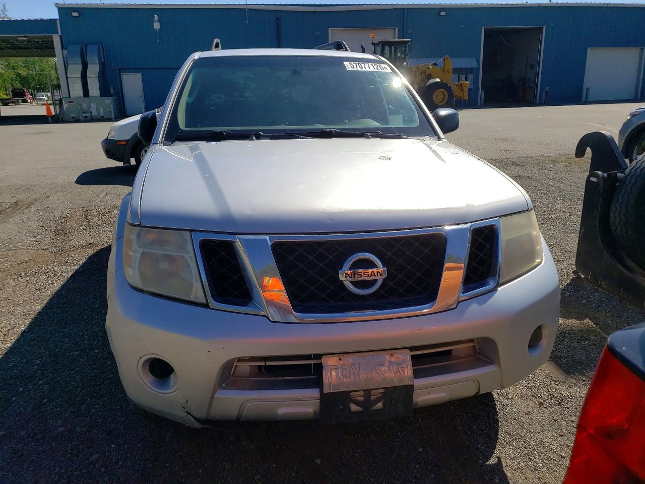 Nissan Pathfinder S