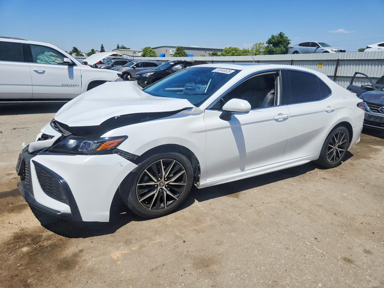 Salvage Toyota Camry Image
