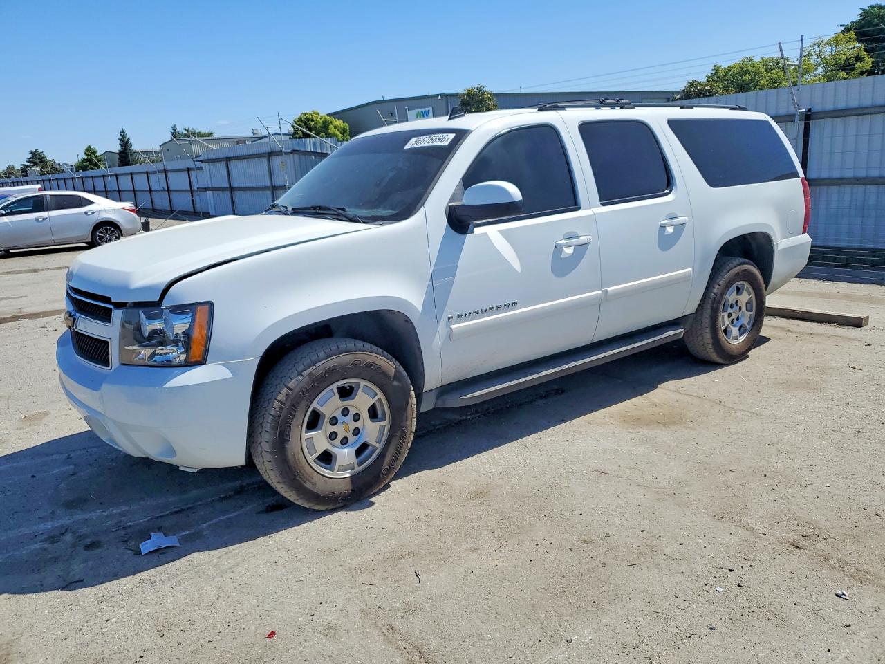 Salvage Chevrolet Suburban Image