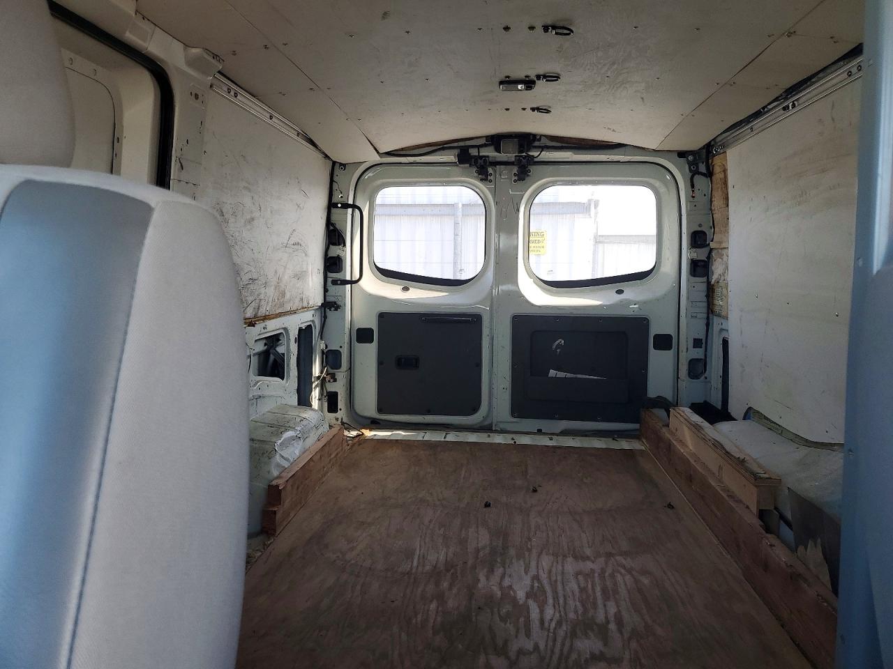 Nissan Nv 2500 Hd S