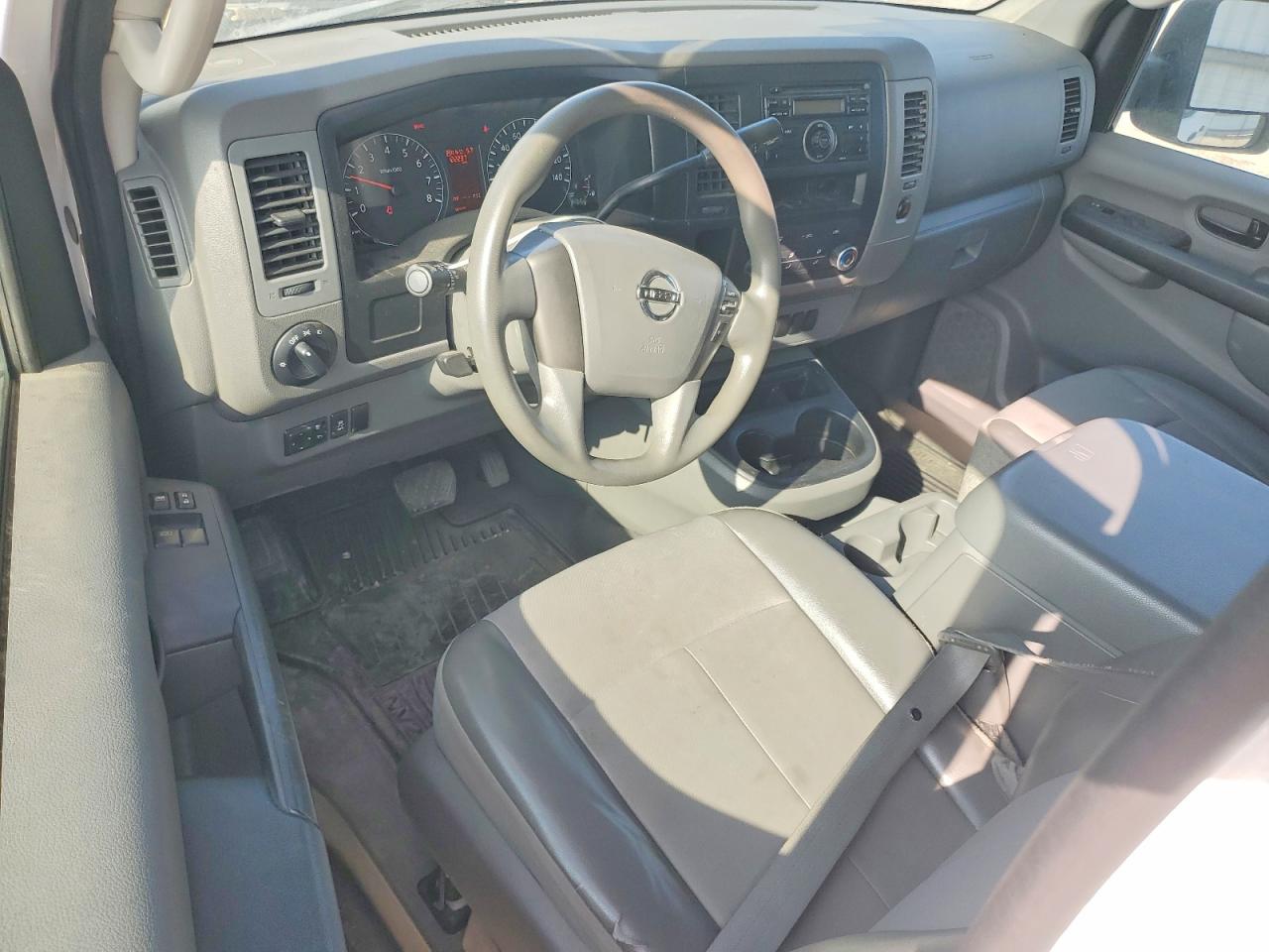 Nissan Nv 2500 Hd S