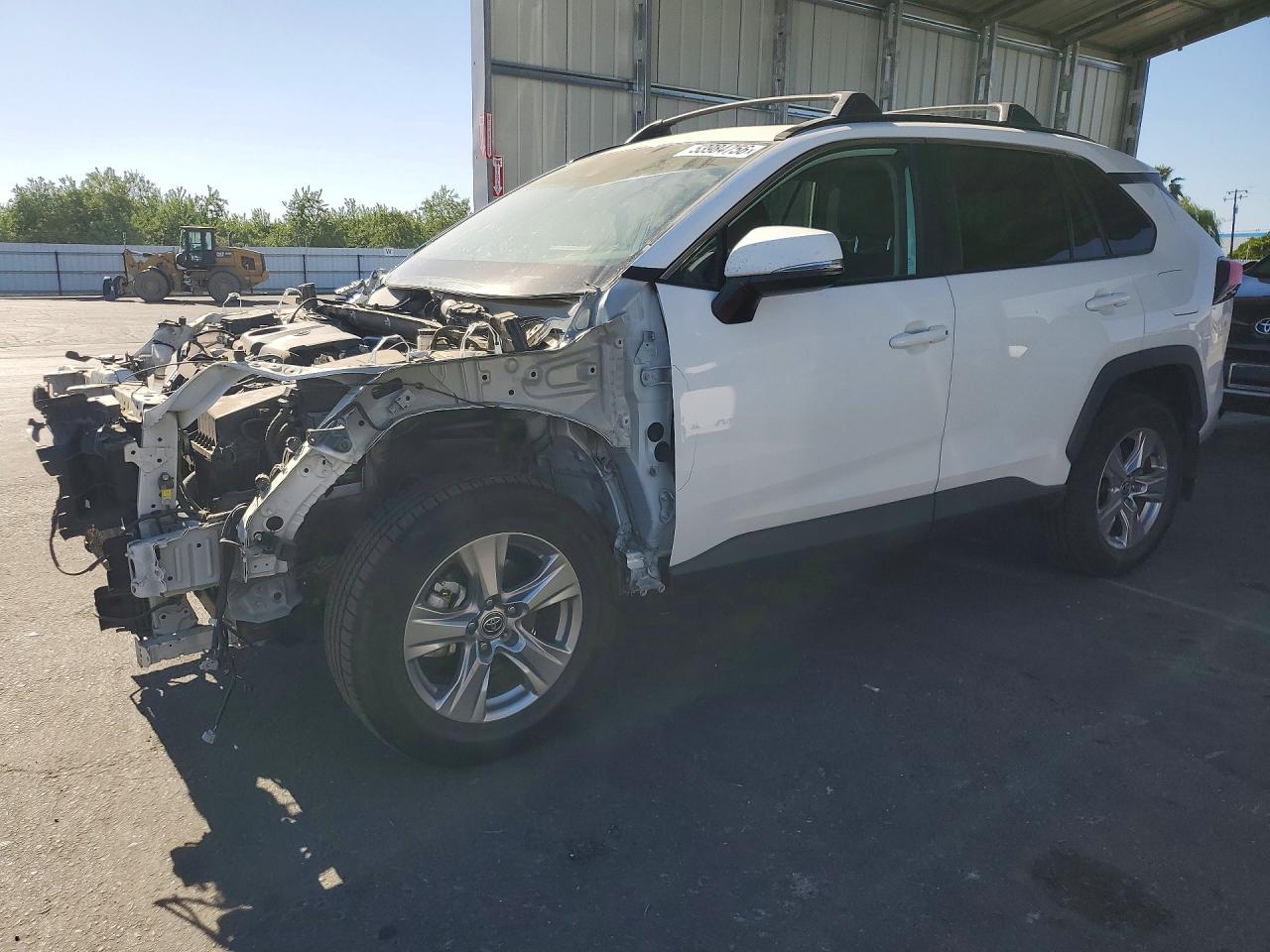 Salvage Toyota RAV4 Image