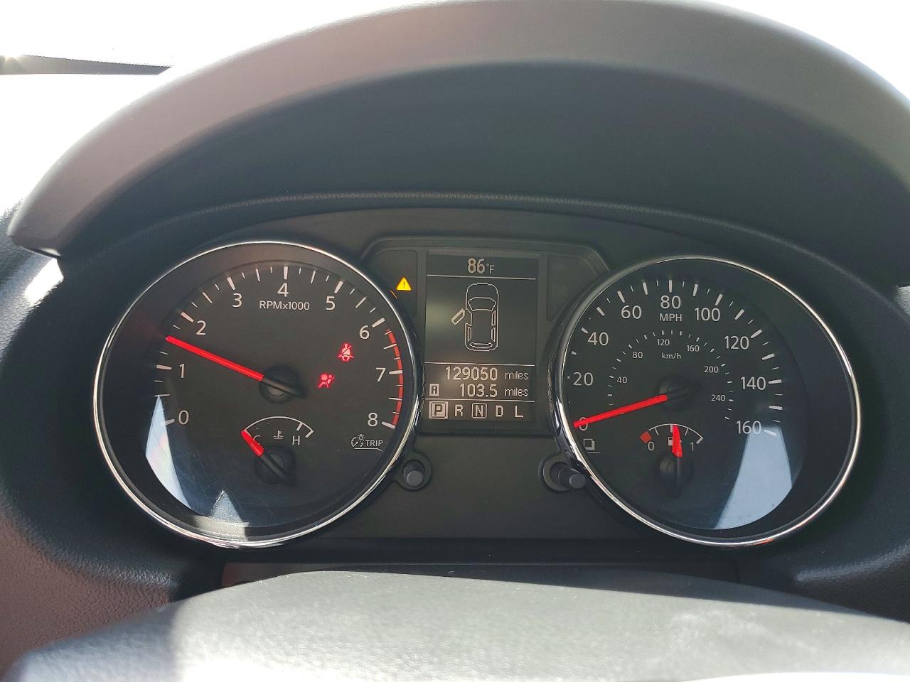 Nissan Rogue S