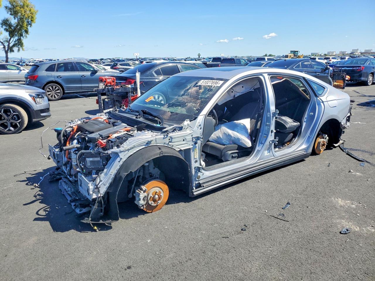 Salvage Honda Accord Image