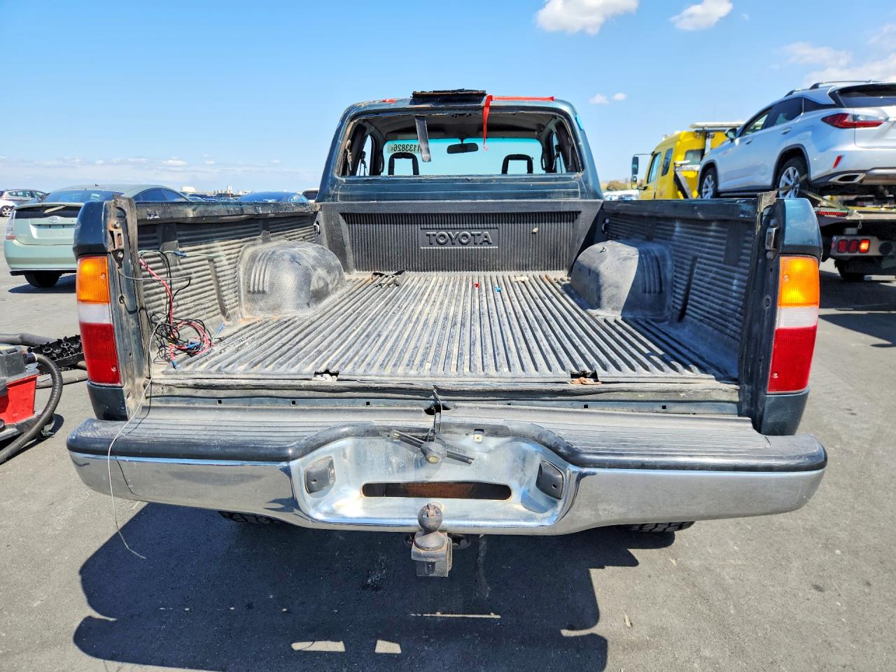 Toyota Tacoma Xtracab