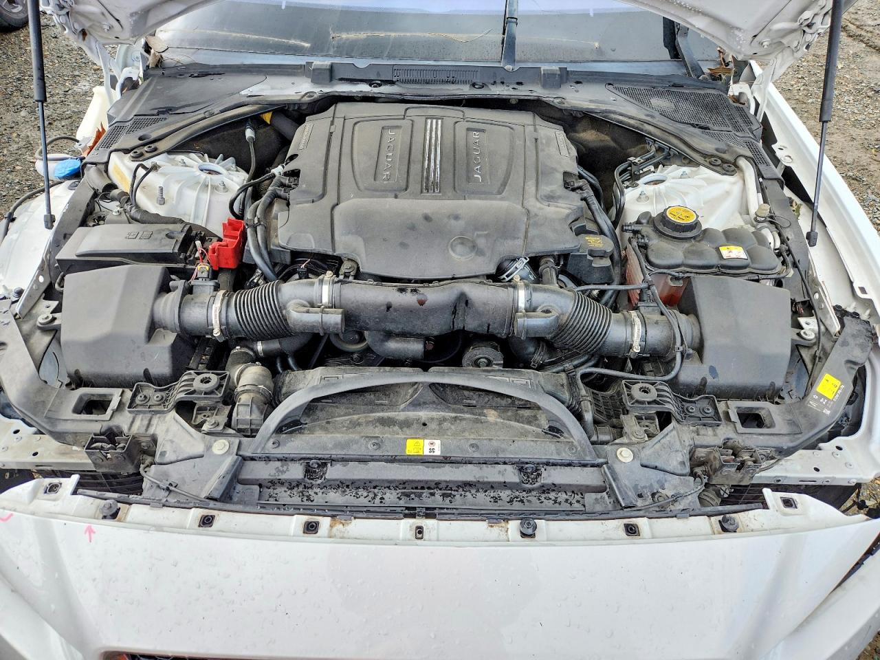 Jaguar XE Prestige
