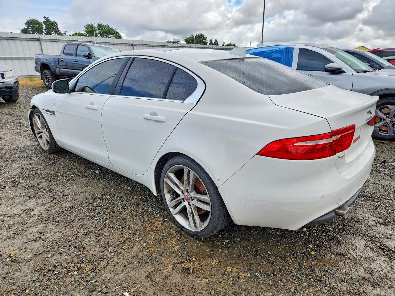 Jaguar XE Prestige