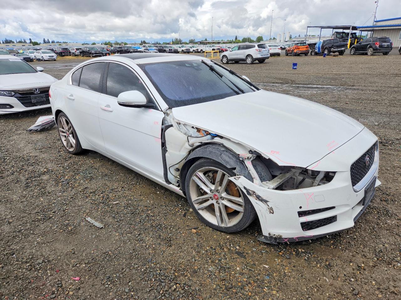 Jaguar XE Prestige