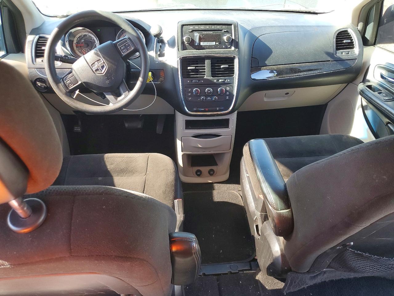 Dodge Caravan Se