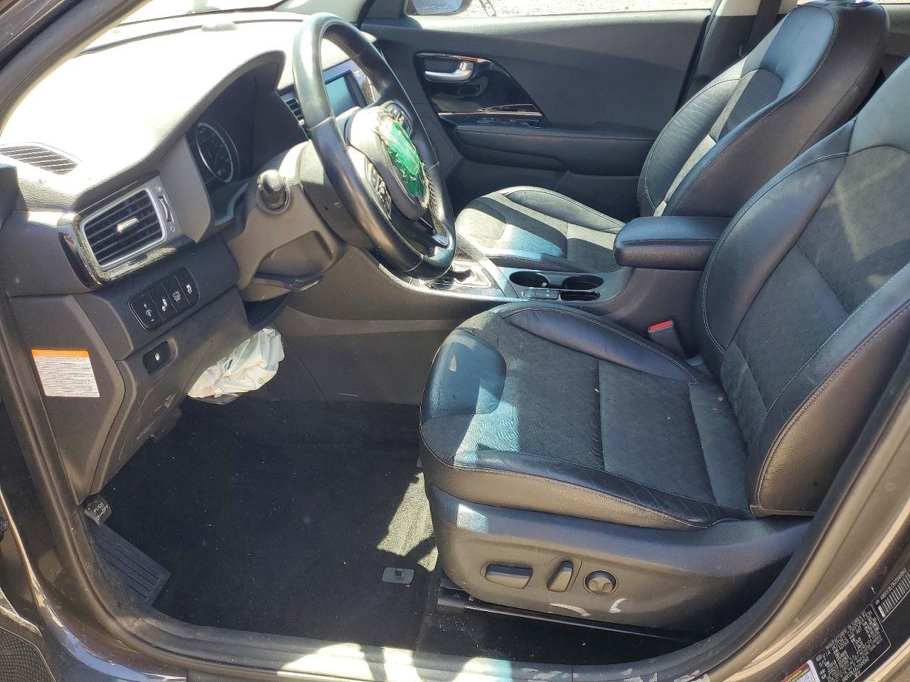 Kia Niro Ex