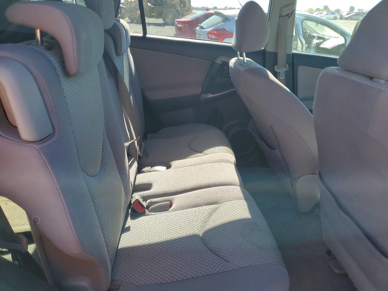 Toyota RAV4 Base