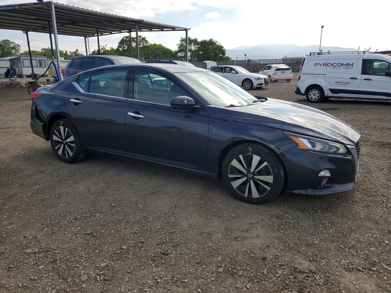 Nissan Altima Sv
