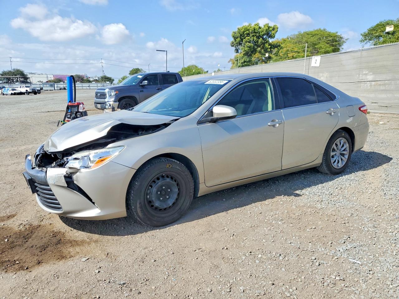 Salvage Toyota Camry Image