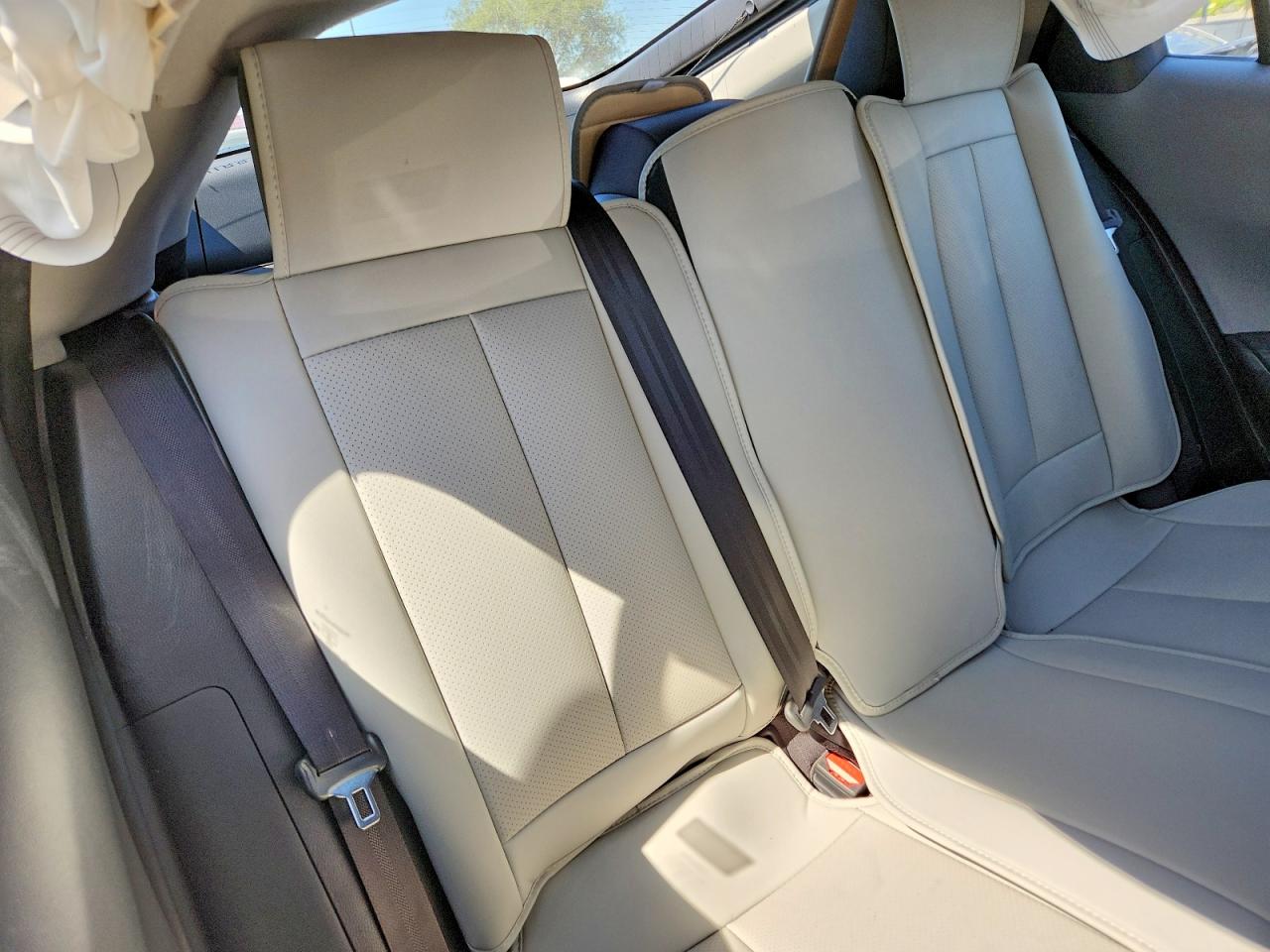 Toyota Prius Le