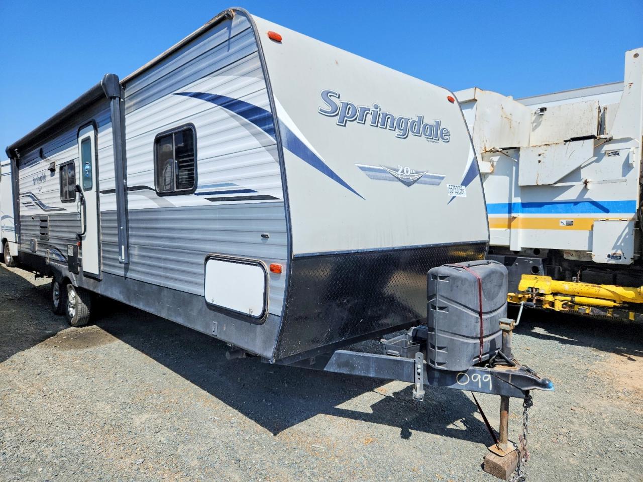 Salvage Keystone Trailer Image