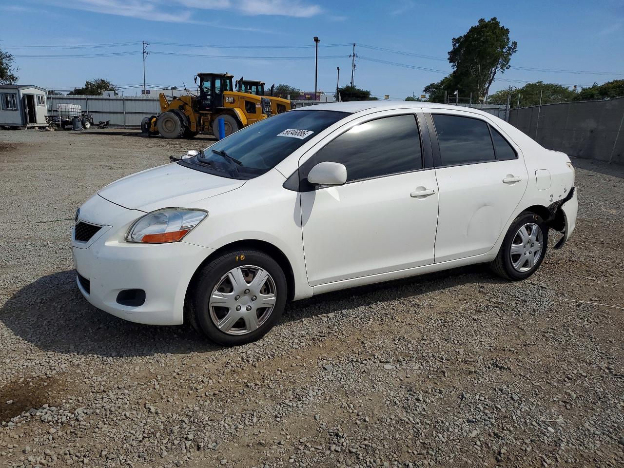 Salvage Toyota Yaris Image