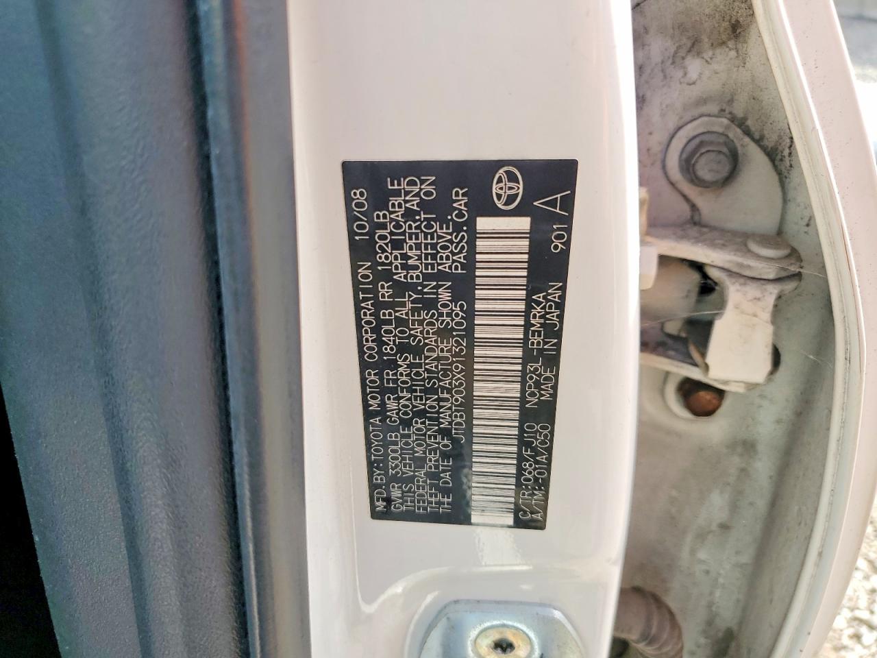 Toyota Yaris Base