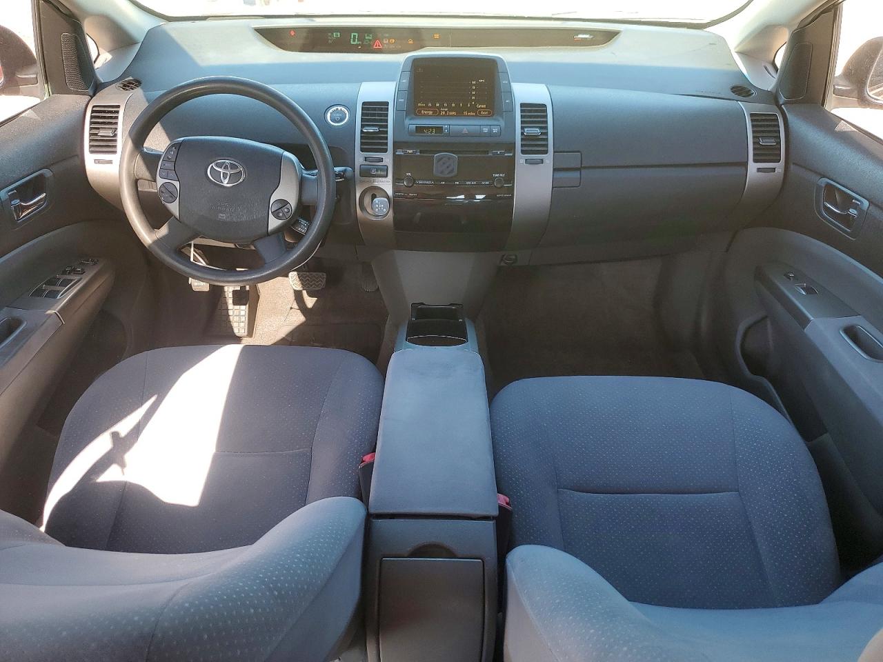 Toyota Prius Base