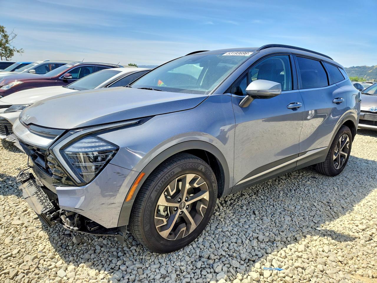 Salvage Kia Sportage Image