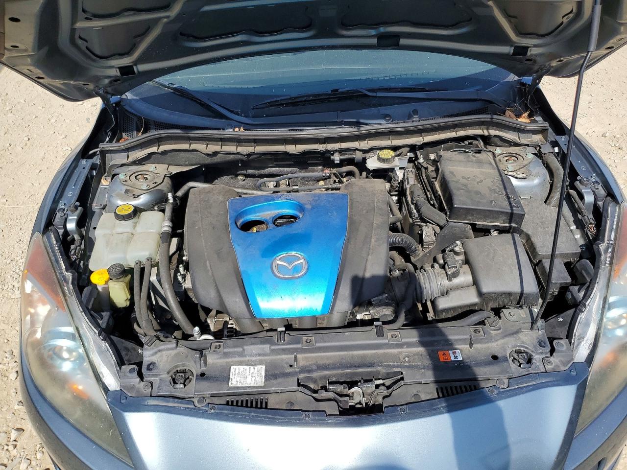 Mazda 3 I