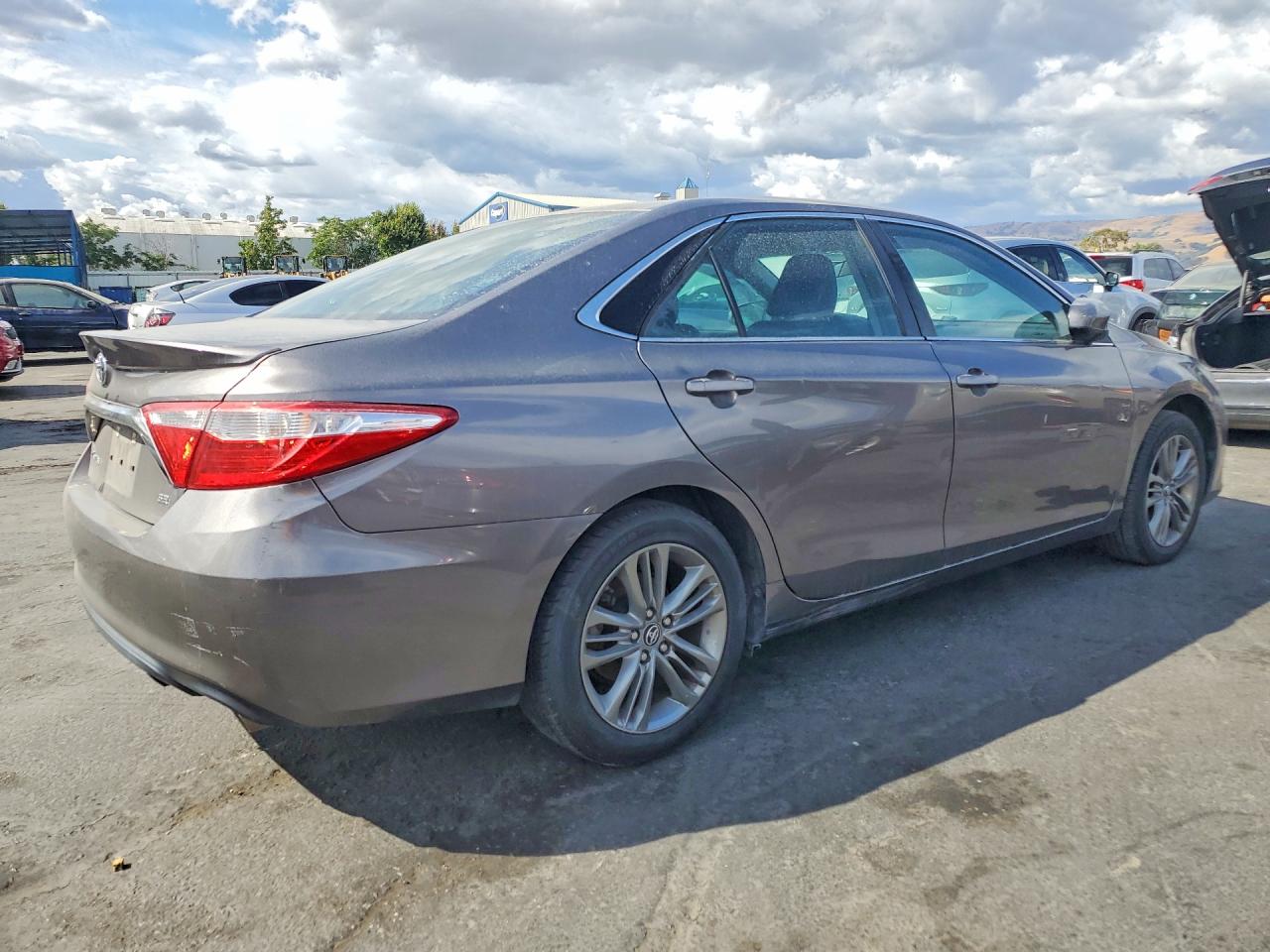 Toyota Camry Se