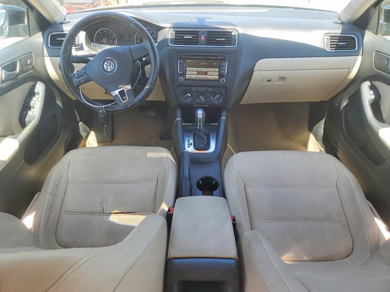 Volkswagen Jetta Se