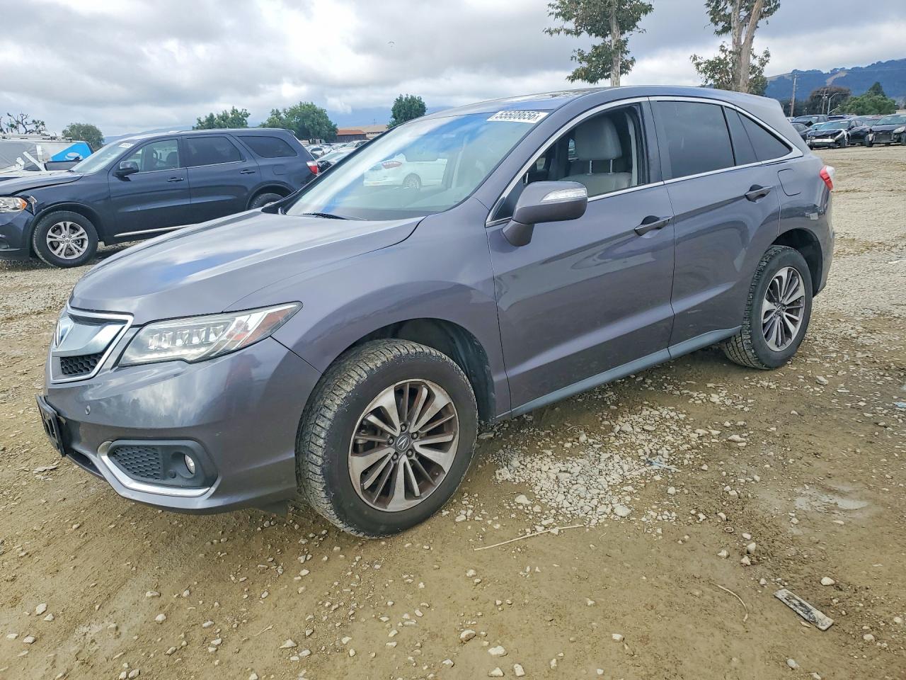 Salvage Acura RDX Image