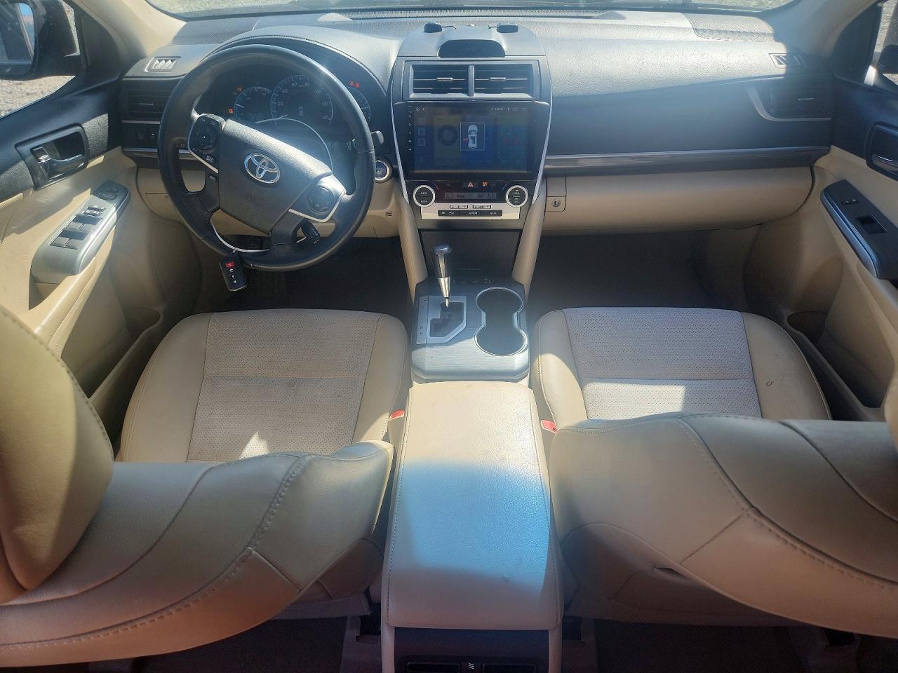 Toyota Camry Xle