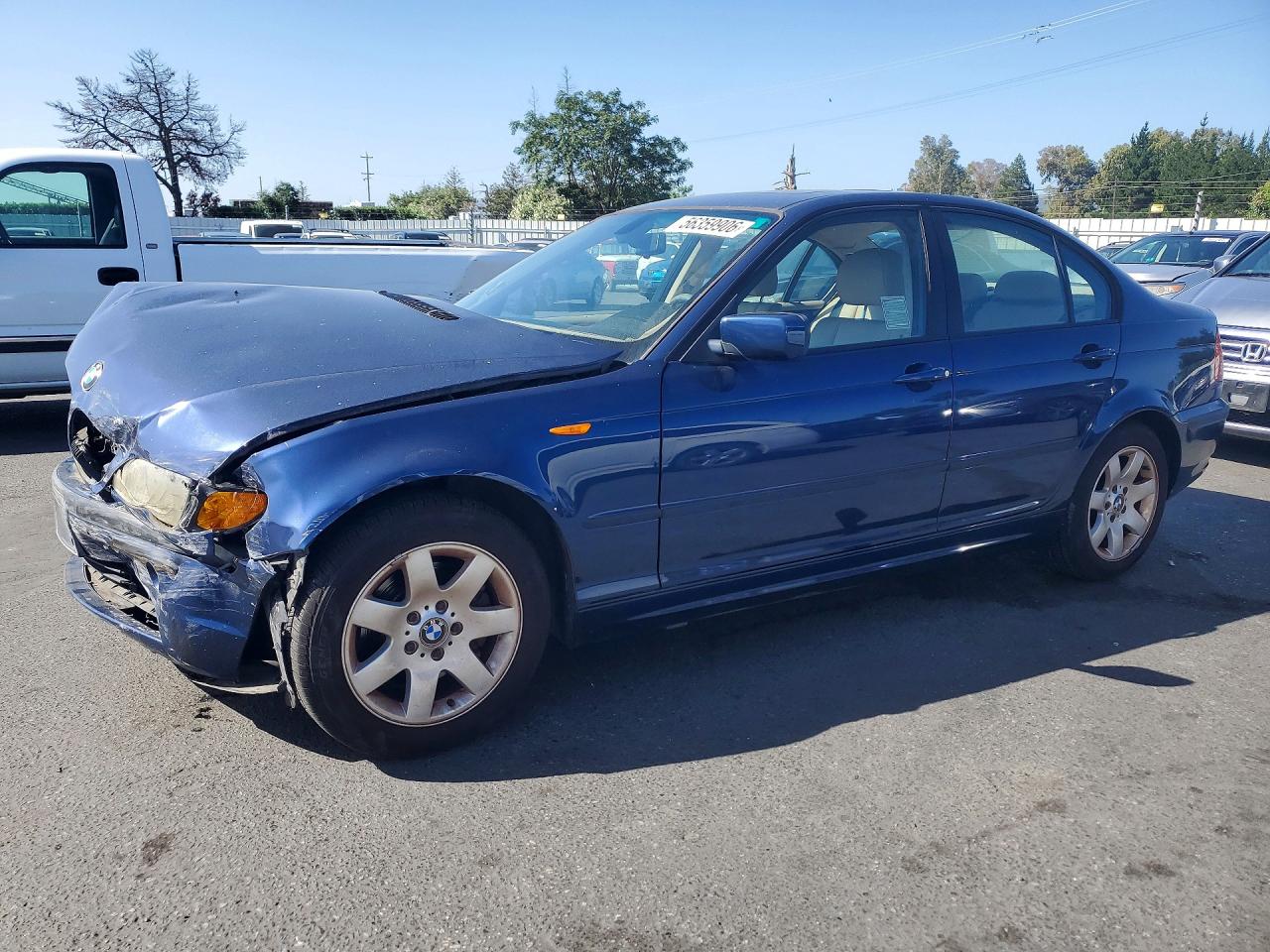 Salvage BMW 3 Series Image