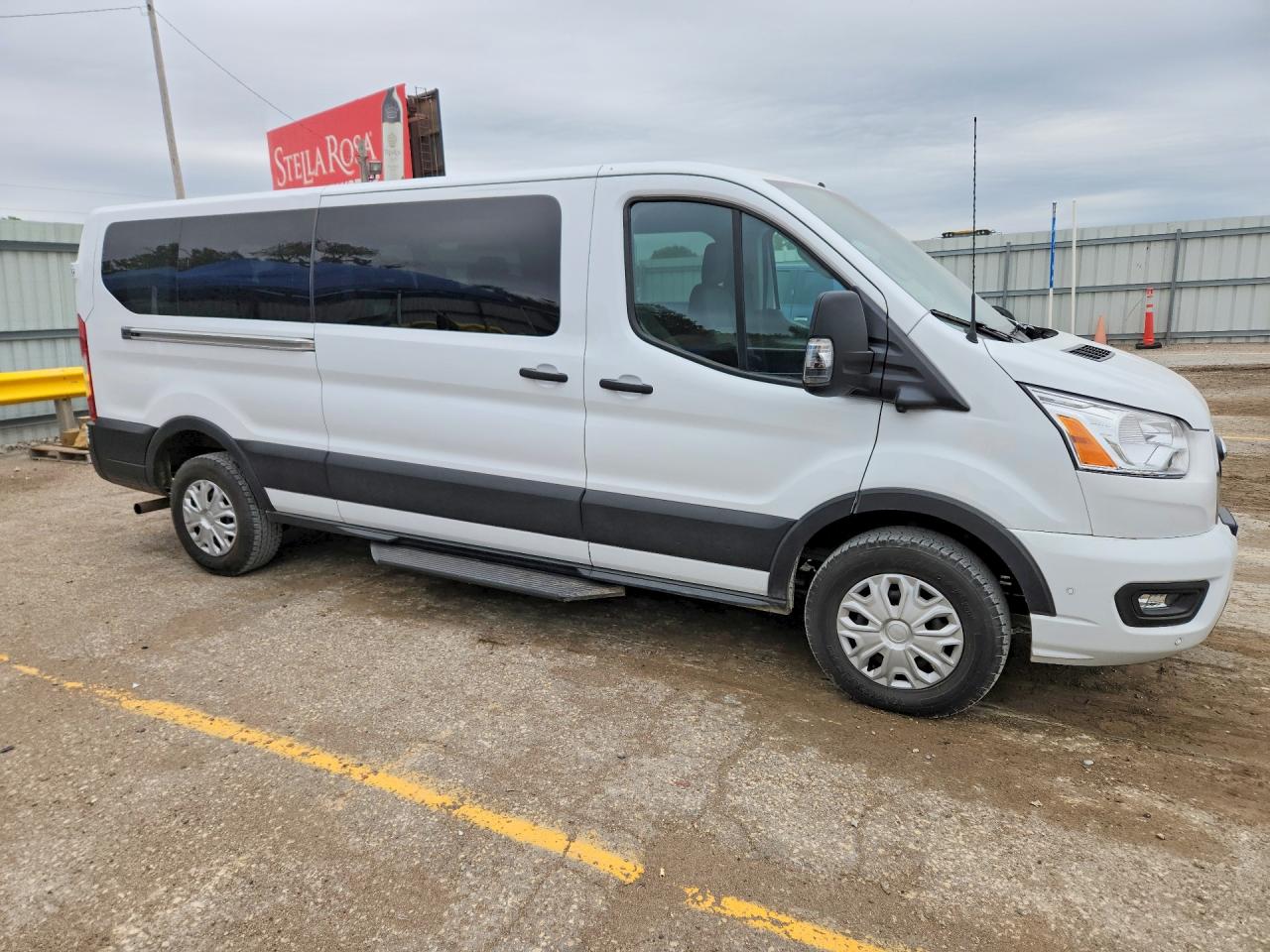 Ford Transit T-350
