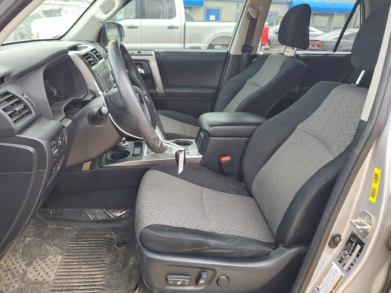Toyota 4Runner Sr5