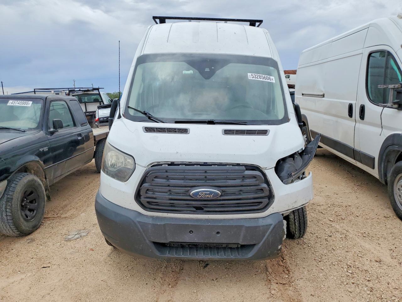 Ford Transit T-250