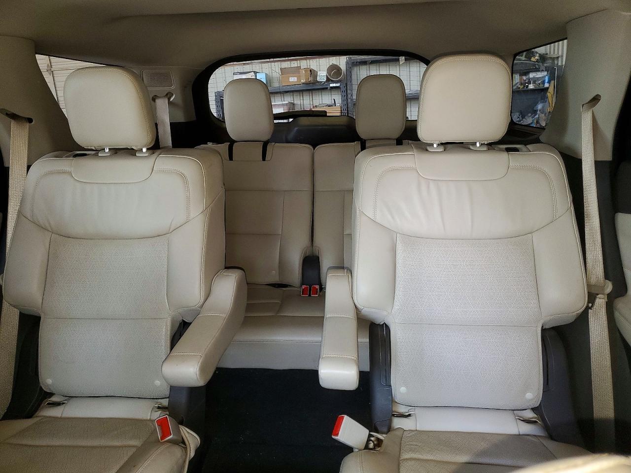 Ford Explorer Platinum