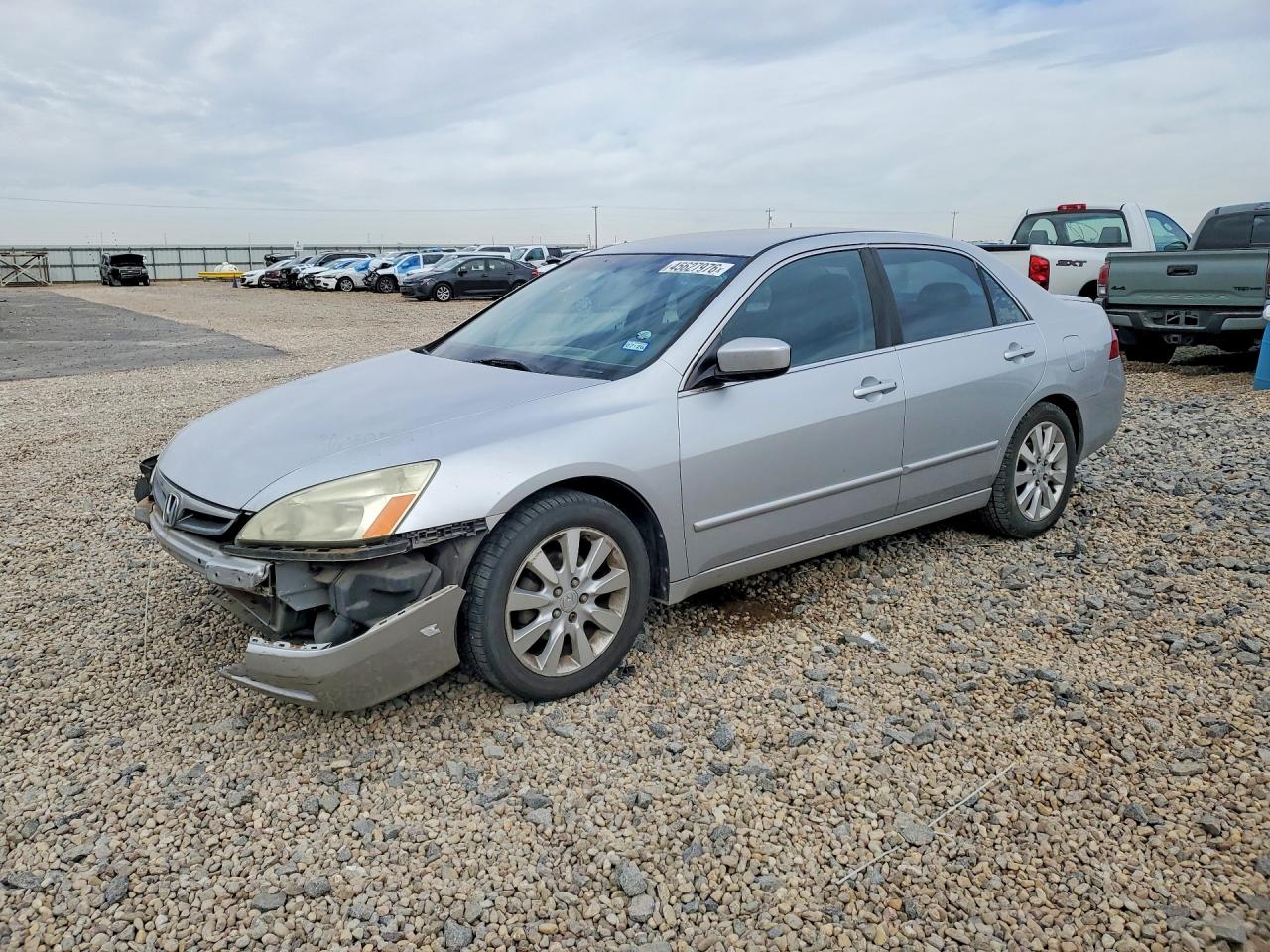 Salvage Honda Accord Image