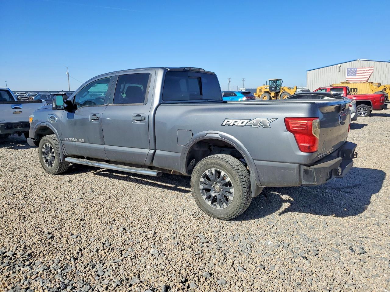 Nissan Titan Pro-4x