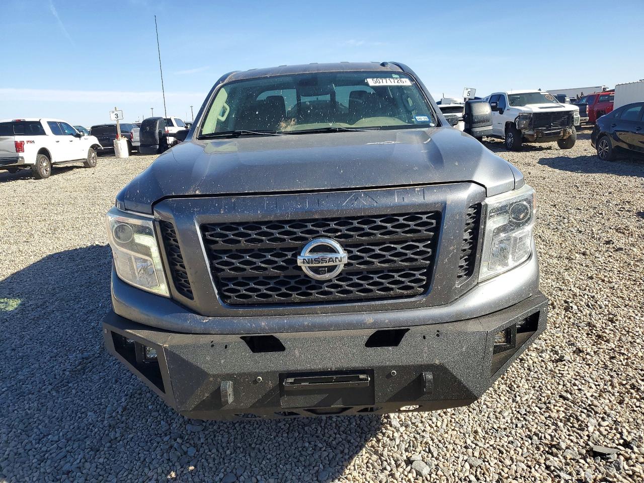 Nissan Titan Pro-4x
