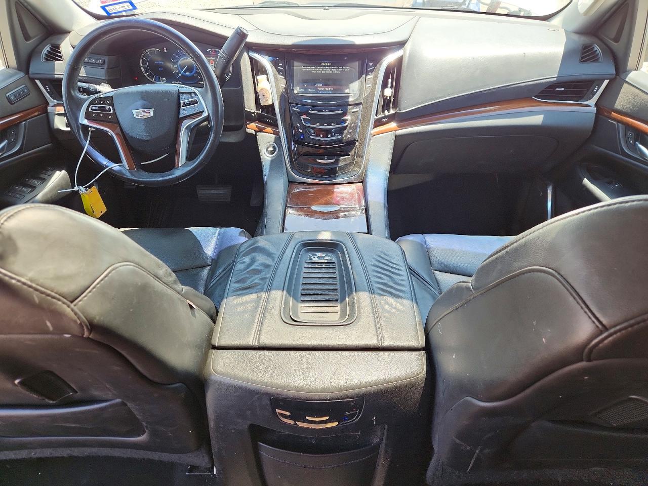 Cadillac Escalade Luxury