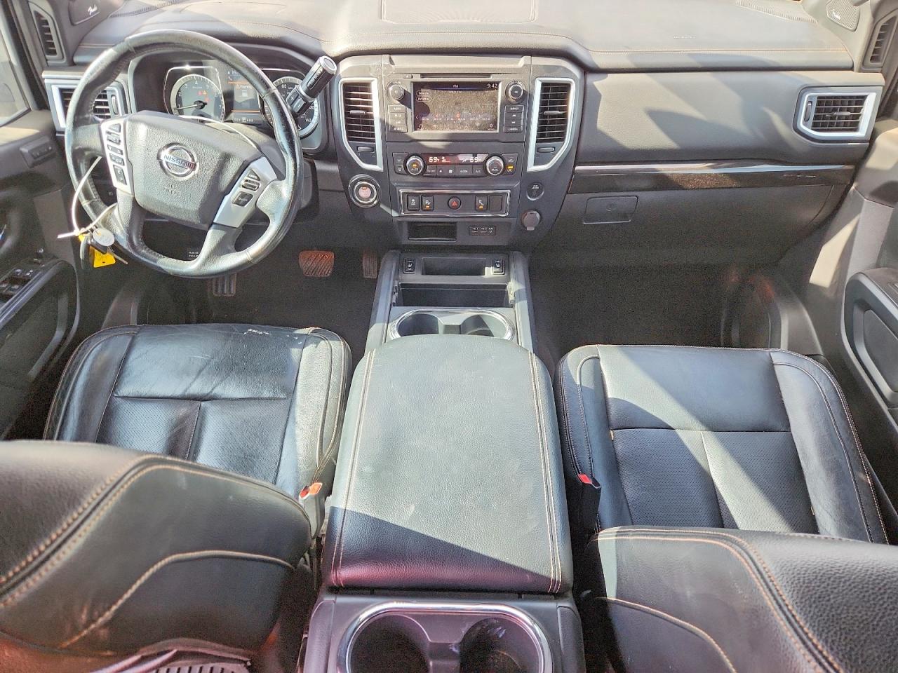 Nissan Titan Sl