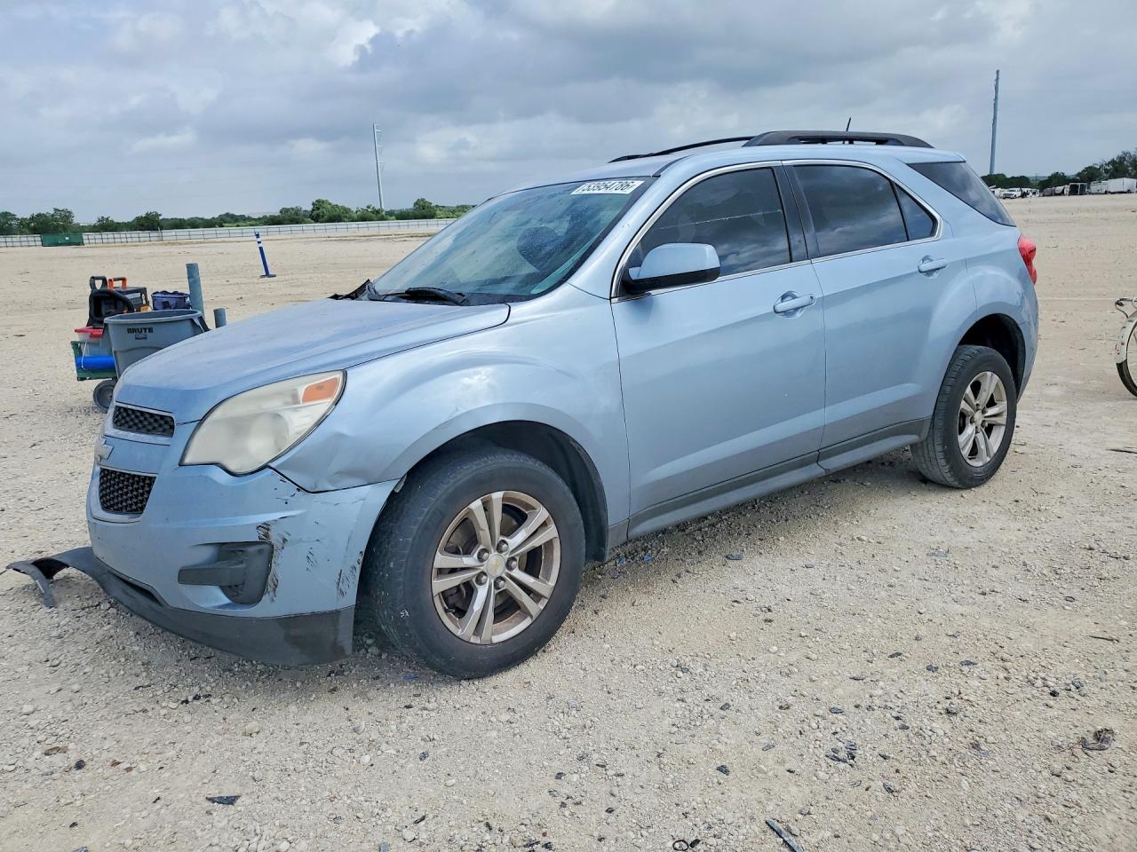 Salvage Chevrolet Equinox Image